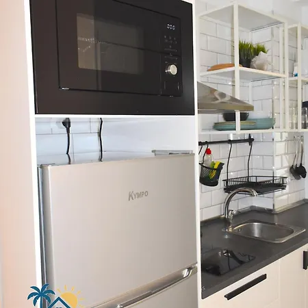 Estudio Balcon Y Piscina Valle Luz En شقة