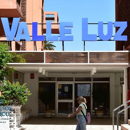 Estudio Balcon Y Piscina Valle Luz En Апартаменты *